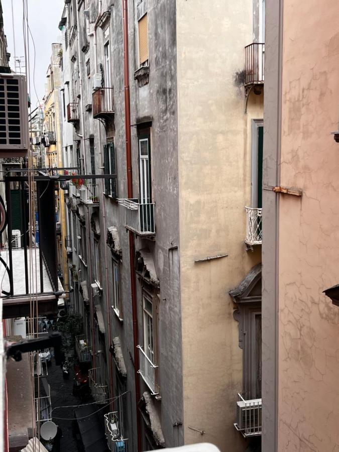 Mida'S Boutique Rooms Napoli Eksteriør billede